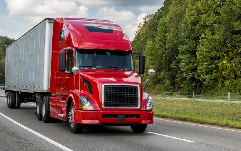 Is Trucking a Good Career Choice for Newcomers to Canada?