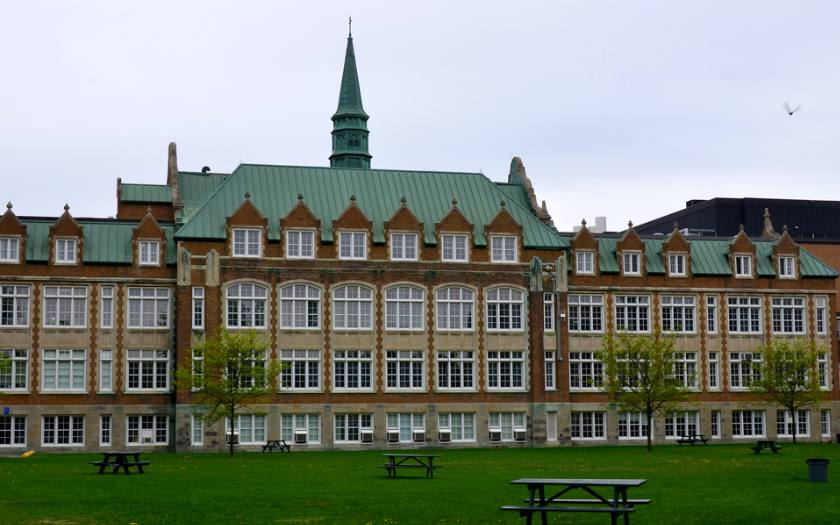 Les universités anglophones au Québec
